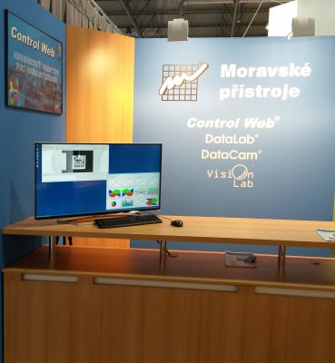 Control Web 7 byl pedstavovn prostednictvm animovanch ukzek prce ve vvojovm prosted